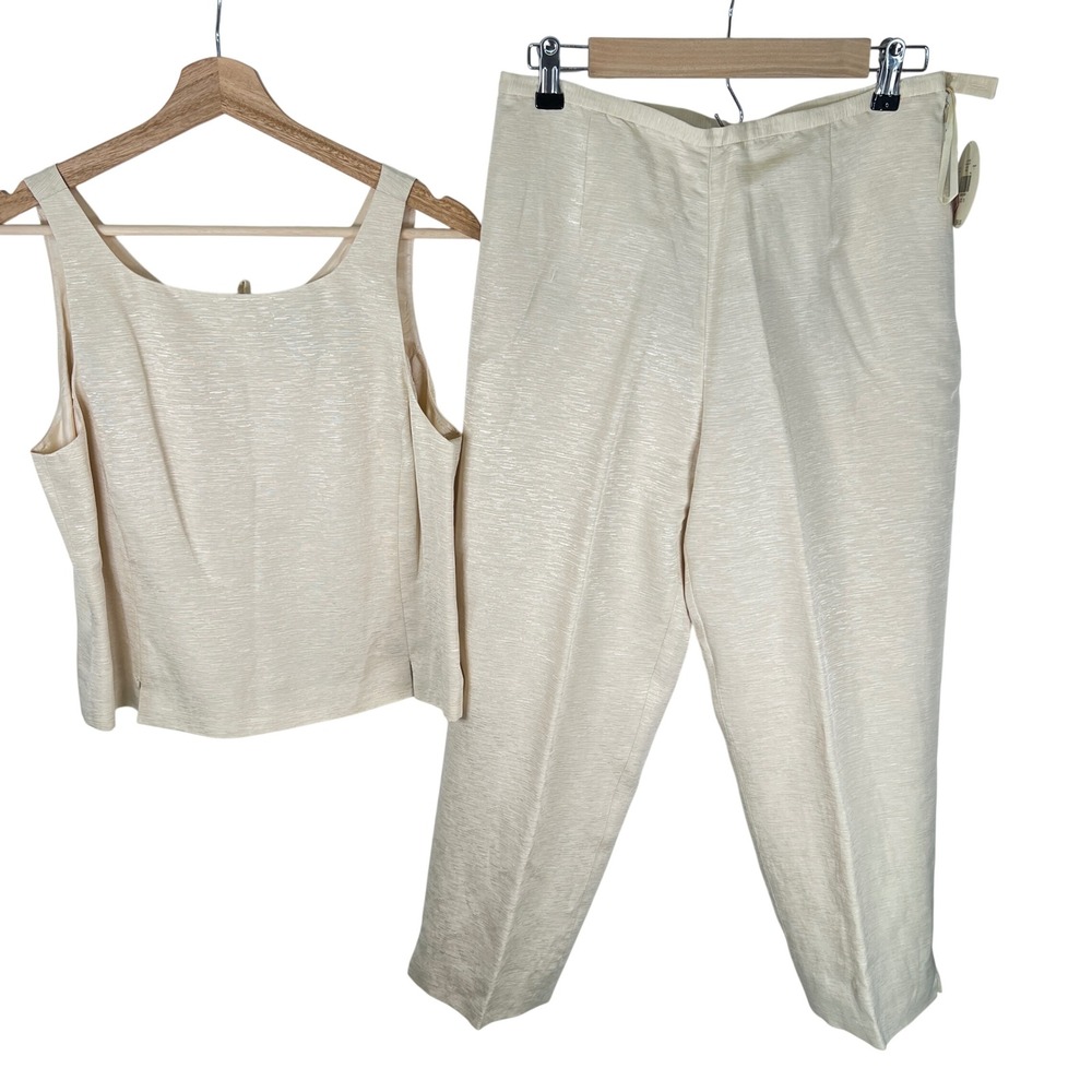 Valerie Stevens 90s Silk Linen 2 Pc Set Champagne Tank Top and Tapered Pants 10